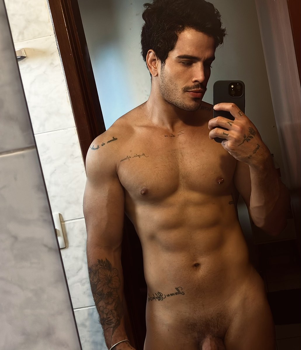 mattheuslbdr's tweet photo. 40% OFF liberado AGORA 😈
Meu Telegram tá insano… e só entra quem tem coragem 👀
Quer no sigilo? então vem.
https://t.co/pHOYJ9KmpU https://t.co/gXGqc4E0gH