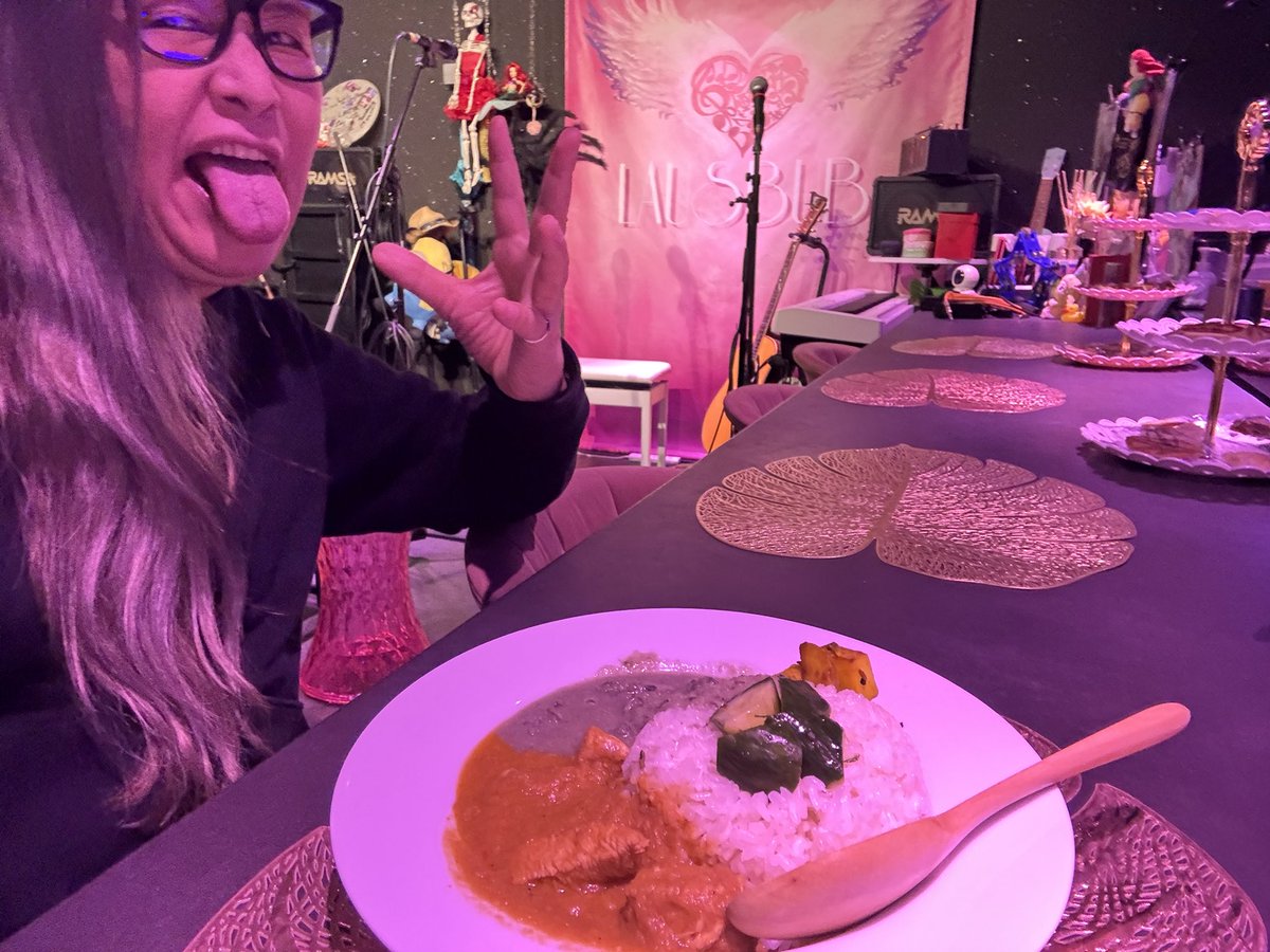 路上の唄人 魔女 魔梨威です🧙‍♀️ tweet media