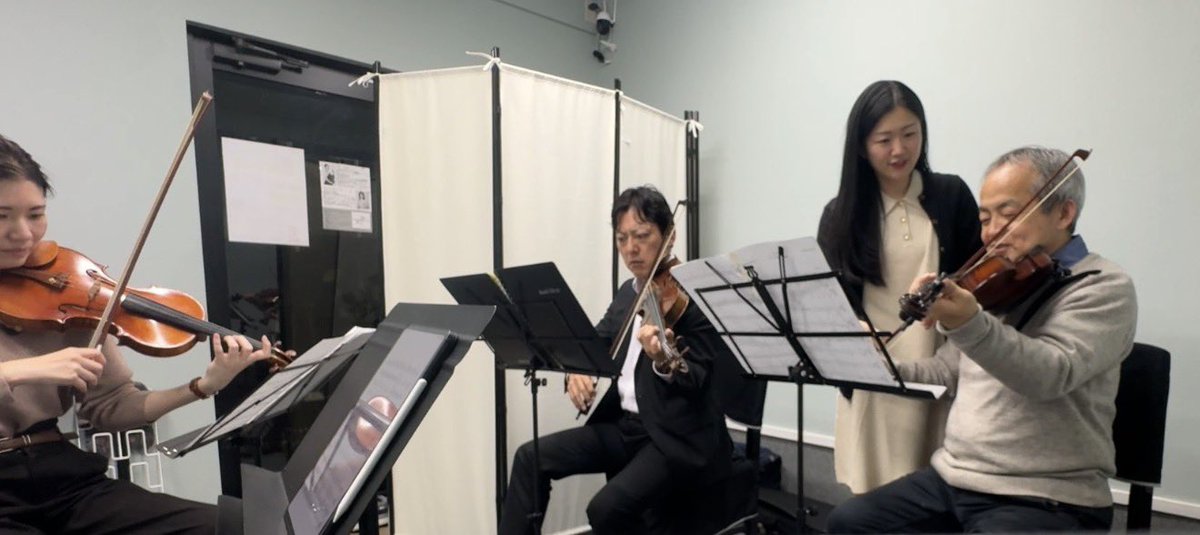 4月入ってから絵本の企画、新曲の完成、生徒さんたちとのカルテットのリハーサルなどウキウキな事が盛り沢山で、本当に嬉しい日々です🌸皆様に支えられて自分のやりたい事をさせていただけるというのは、こんなに幸せな事はないです🙇‍♀️もっと頑張りつつ、自分のペースを忘れず楽しくやっていきます✨
