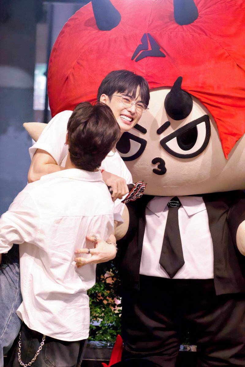 Aieye!👀 tweet media