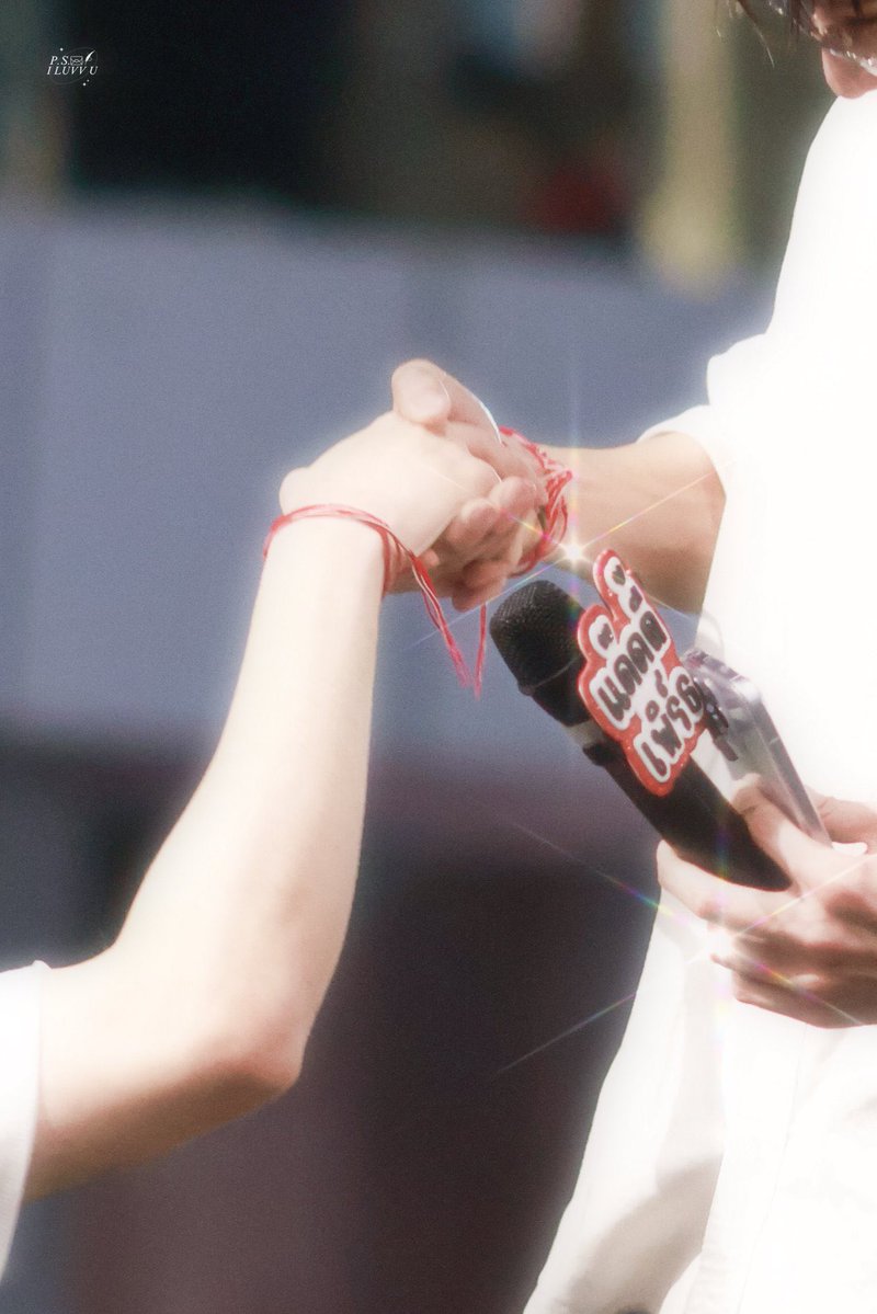 Focus on SANTA Myanmar 🇲🇲 tweet media