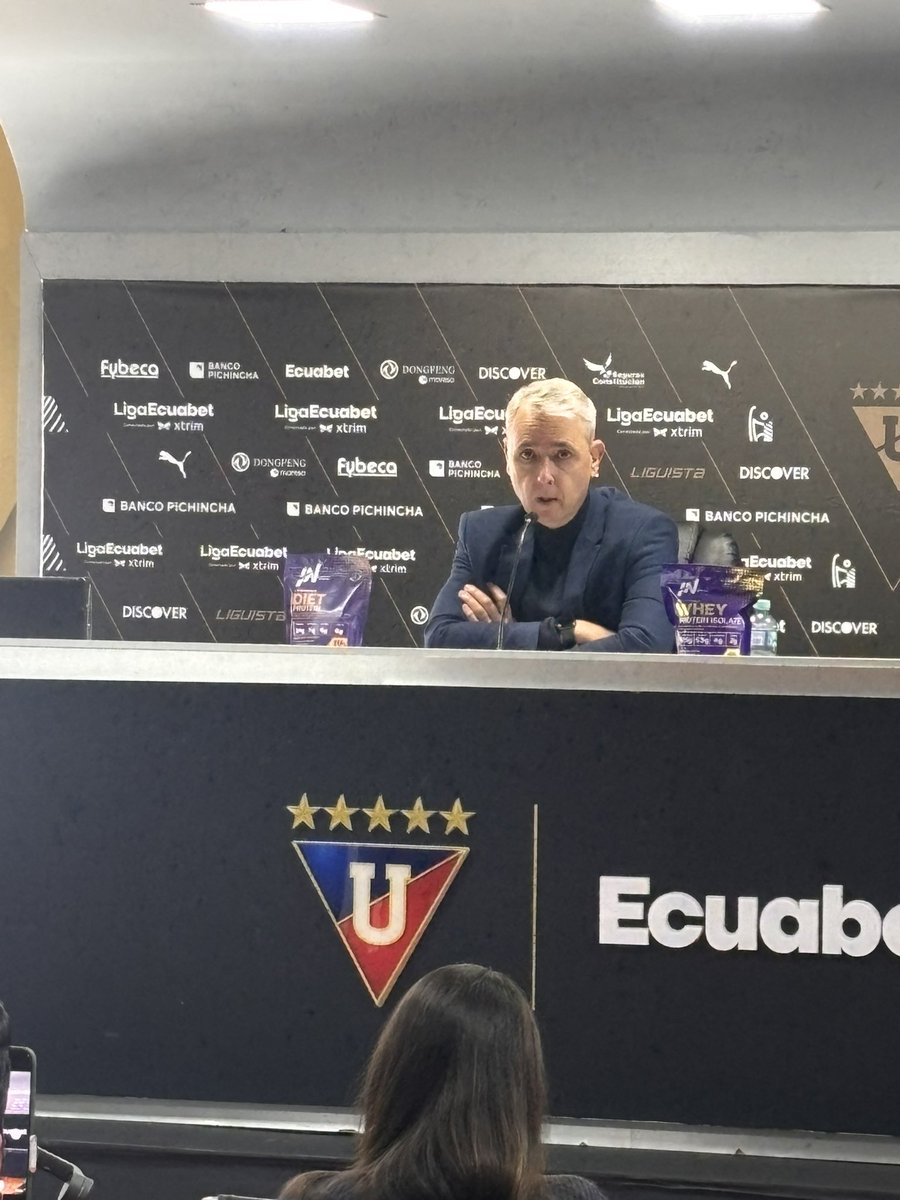 Roberto Carlos Machado tweet media