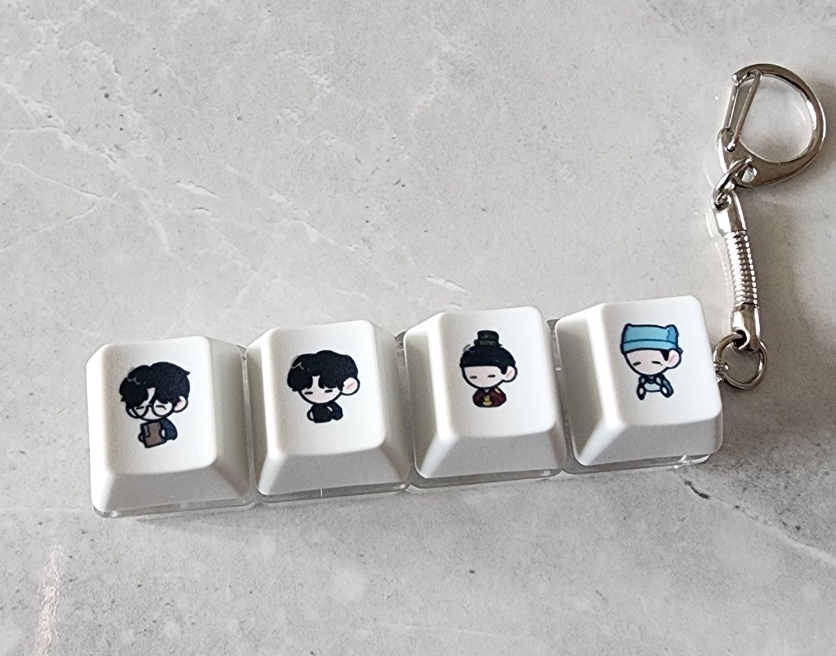 ์ด์น tweet media