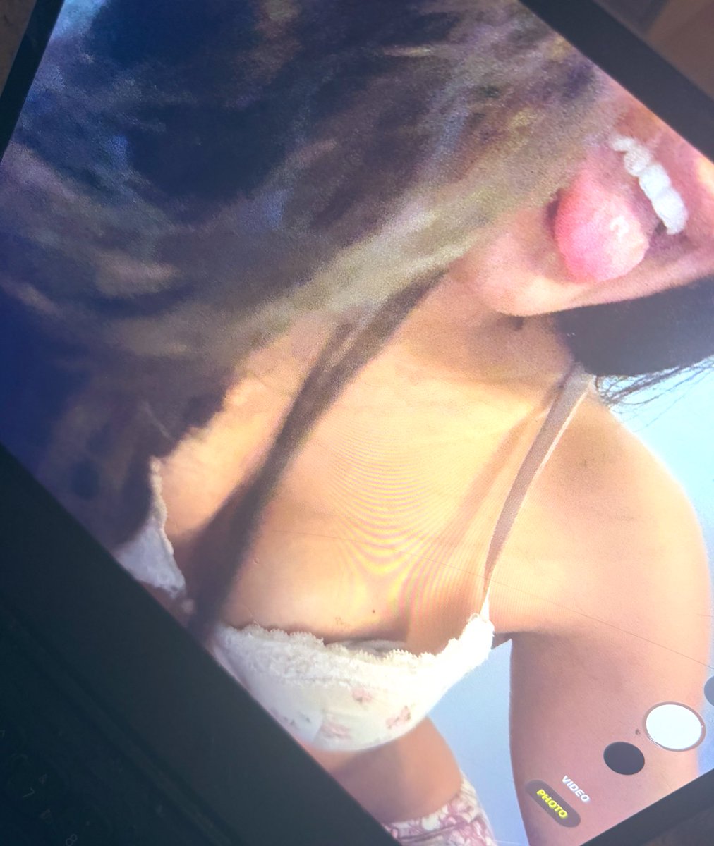 A L L I Y A H🎀🔪 tweet media