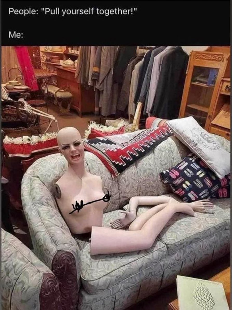 Fʉͫcͧкͭιͪηͣ Holli Would tweet media