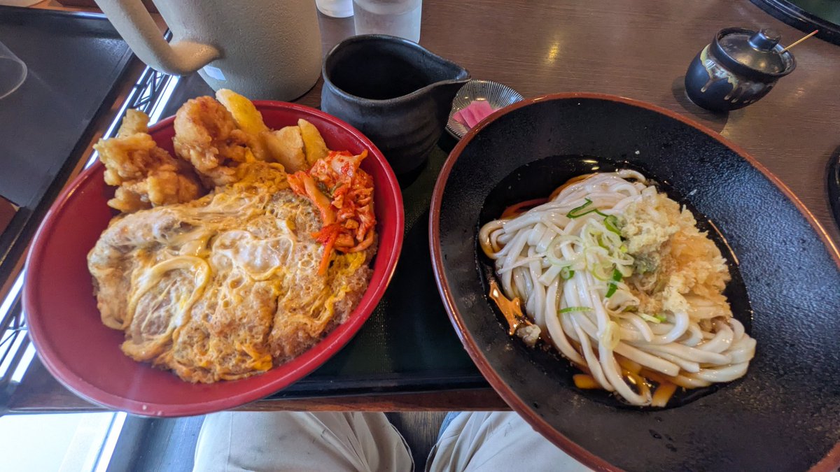 りゅうたん@ごちうさ愚連隊 tweet media