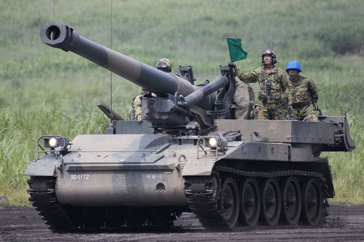 Le Parisien tweet media