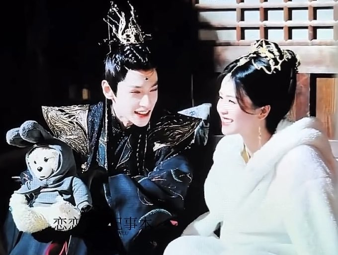 หลัวอวิ๋นซี ดีที่สุดในโลก🫣 tweet media