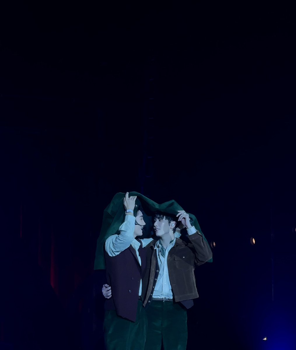 ชาส้มน้อย 𝐹𝑒𝒶𝓉. 𝒫𝒶𝓃𝑜𝓇𝒶𝓂𝒶 🍊🍅 🦋 tweet media