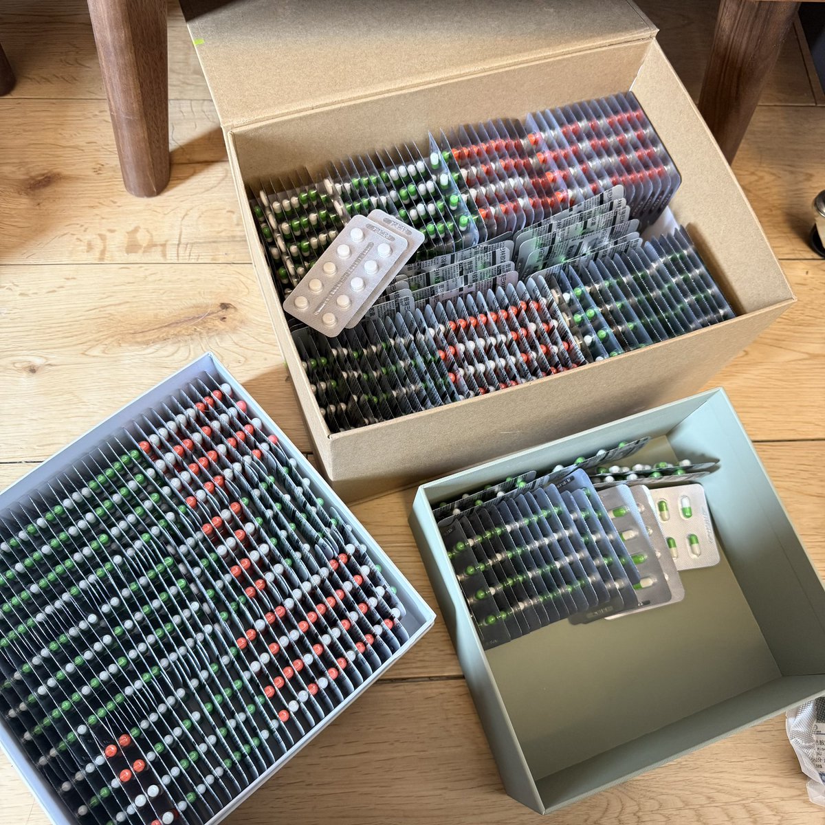 山本殺し tweet media