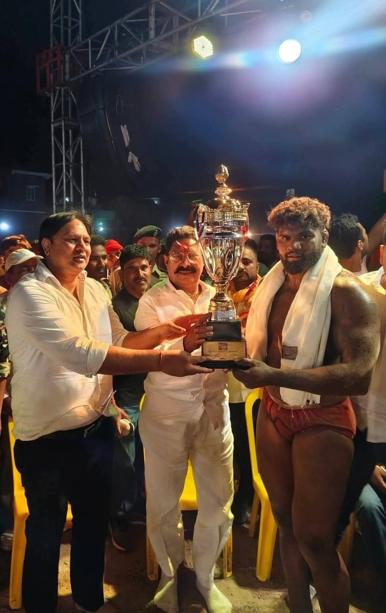 SOURAV RAJ tweet media