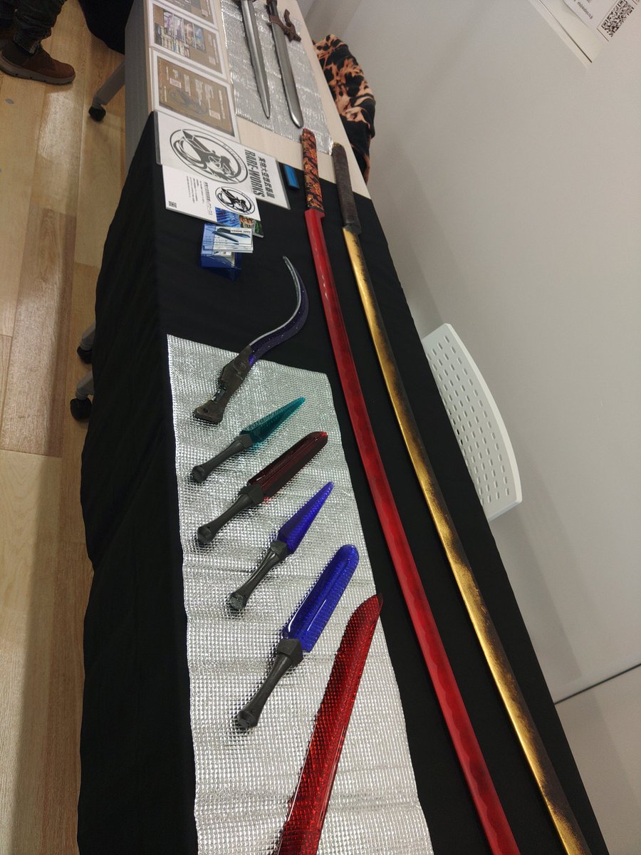 レアレア@実物大空想武器屋ﾚｱﾜｰｸｽ tweet media