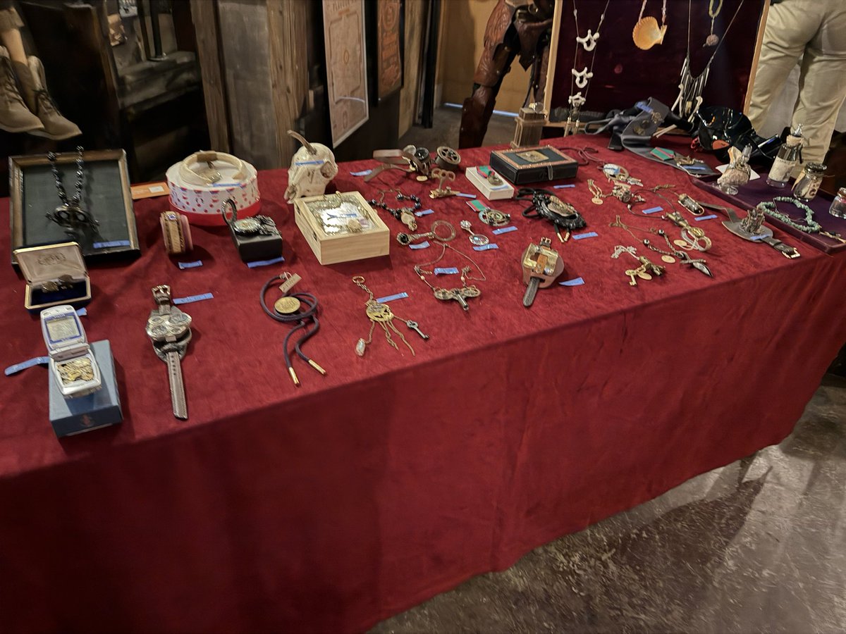 蒸気怪盗ヘキサアイズ tweet media