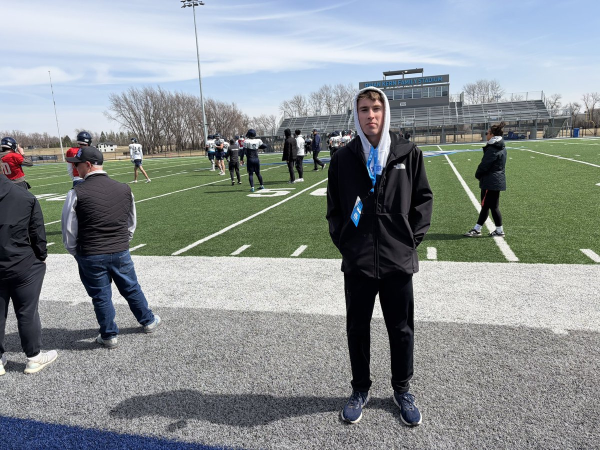 JackAdler_2's tweet photo. Had a great time last weekend at DSU!! Thank you for the invite!! @CoachMurphyDSU @CoachKibbie @DakSt8Football @Tim_Hughes02 https://t.co/iA3xIrdqPQ