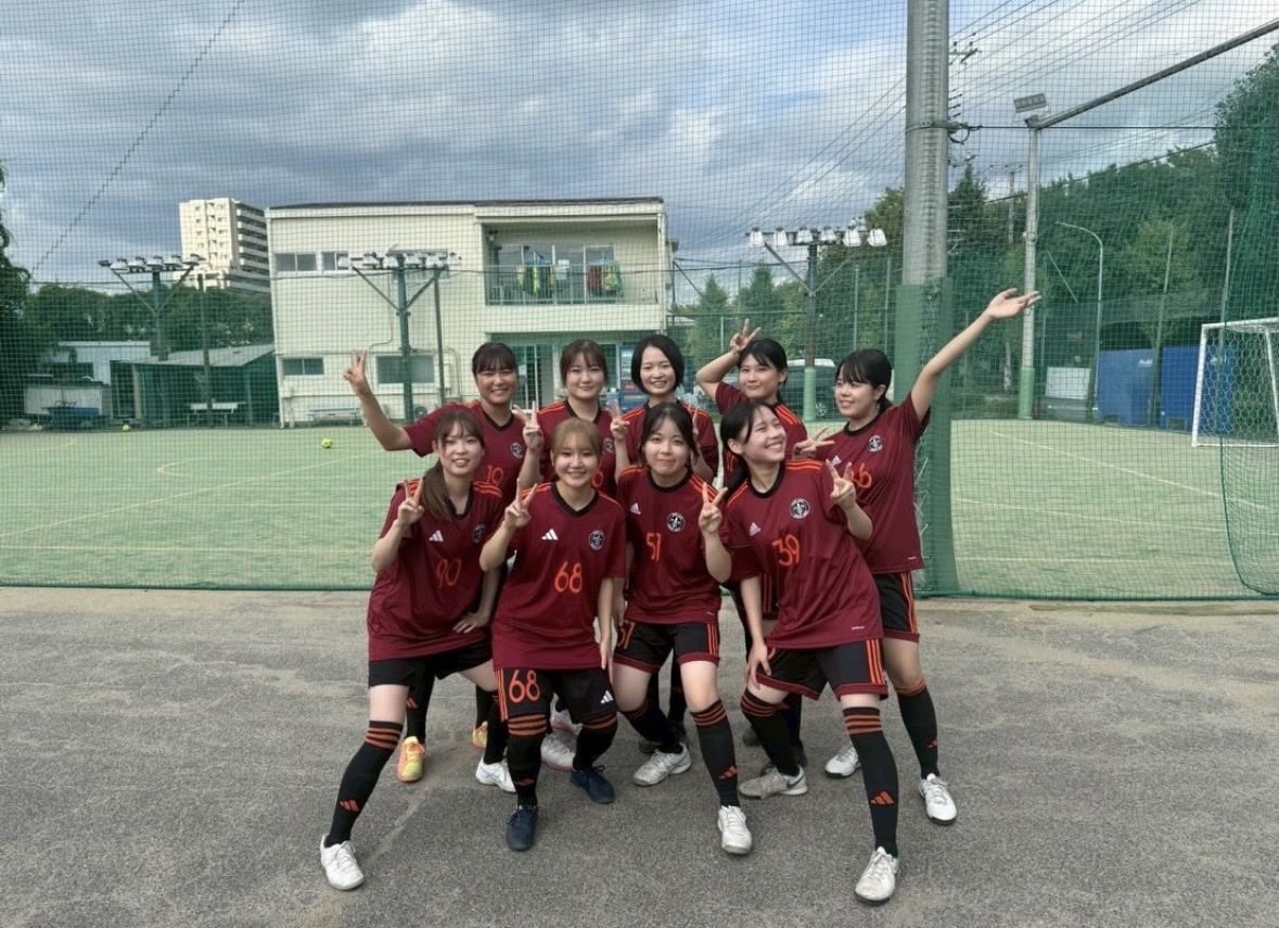 RCCuniv's tweet photo. 【RCCについて】
立教大学に合格されたみなさんおめでとうございます！
RCCは、立教大学新座キャンパスで活動しているフットサルサークルです！
練習は男女別に行い、それぞれリーグにも所属し、真剣かつ楽しくフットサルをしています！
気になった方はぜひフォロー、DMお待ちしています！
#立教大学 https://t.co/xZw7K4uXnI
