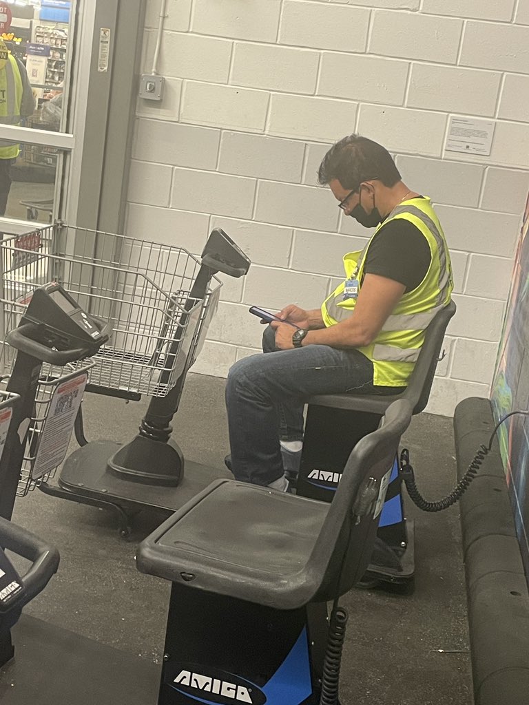 Falling Down tweet media