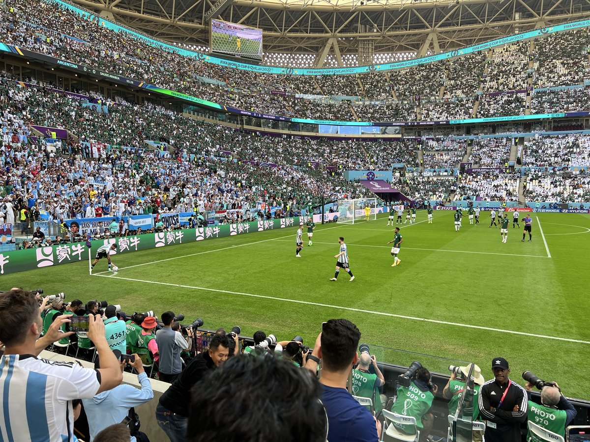 バブルス@🇫🇷🇯🇵🇩🇪🇿🇦🇷🇺🇶🇦ワールドカップ🇯🇵🇩🇪現地観戦 tweet media