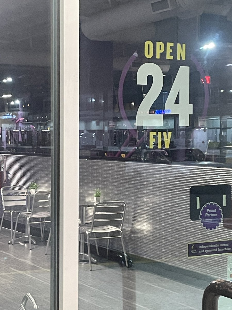 Falling Down tweet media