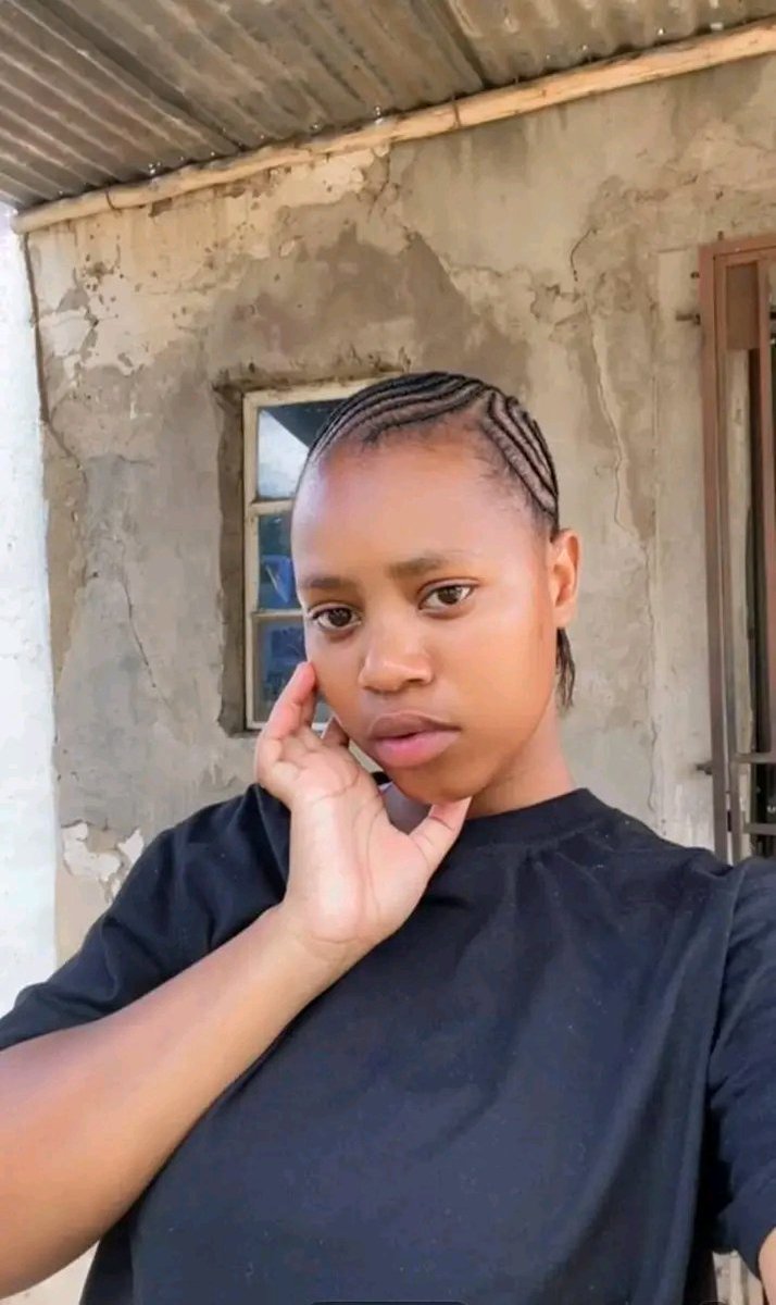 Miraboshe tweet media