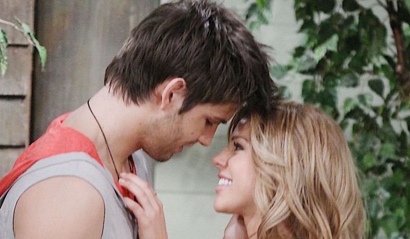 sarakenned92408's tweet image. I watched a lot of kristian's @kclynne35 chabby videos and got obsessed with them again all 3 versions were absolutely incredible with so much chemistry, each version was beautiful and unique and each version had that similar feel to them which is  very rare! #chabby #DOOL