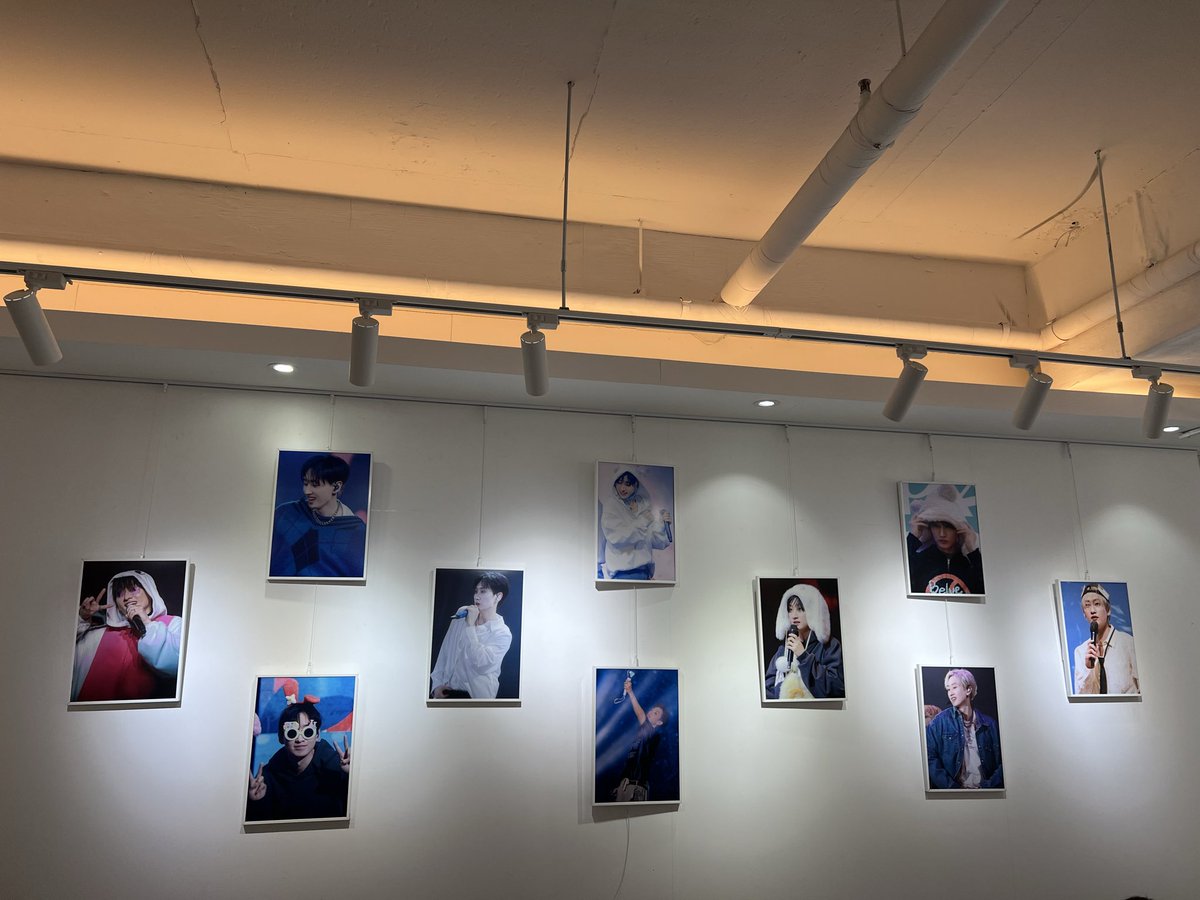 aesim6's tweet photo. 은혁 생카페
귀여워💙

#은혁의_0404토끼학원
#은혁 #eunhyuk #ウニョク https://t.co/nK6cp6wx5U