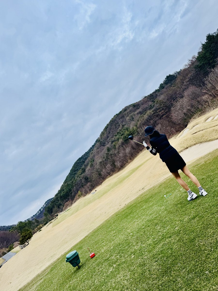 찰스&베티 tweet media