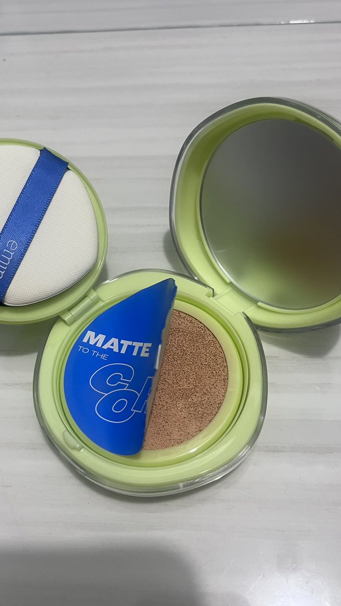 twy ⤮ | mt after dm | check pinned tweet media