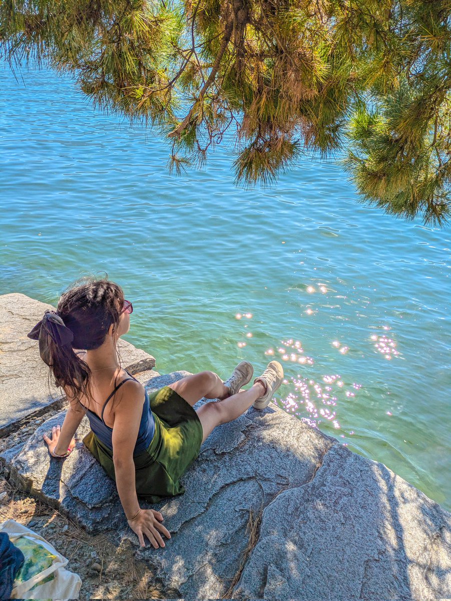 L's visual diary tweet media