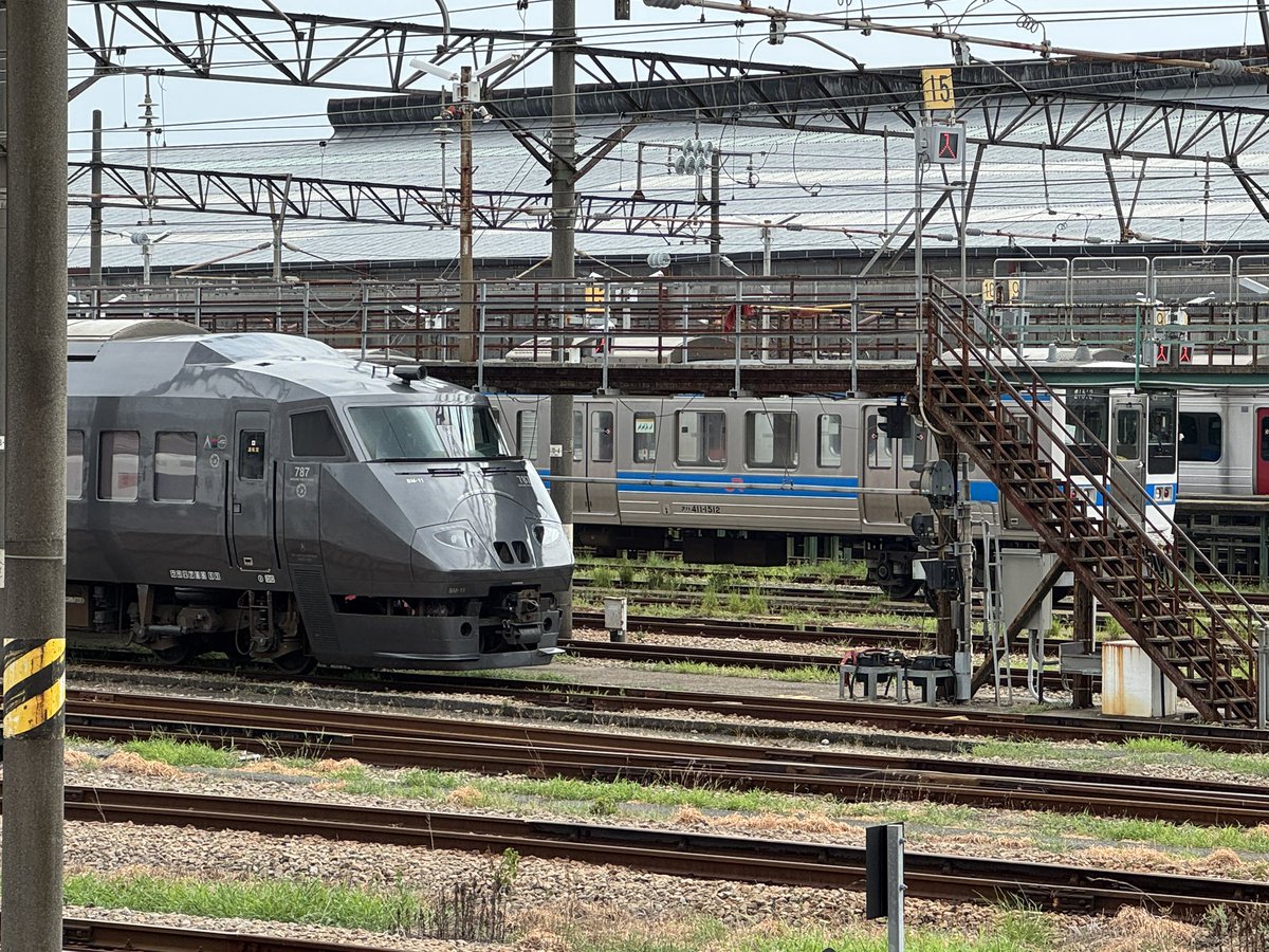 遠く東オク tweet media