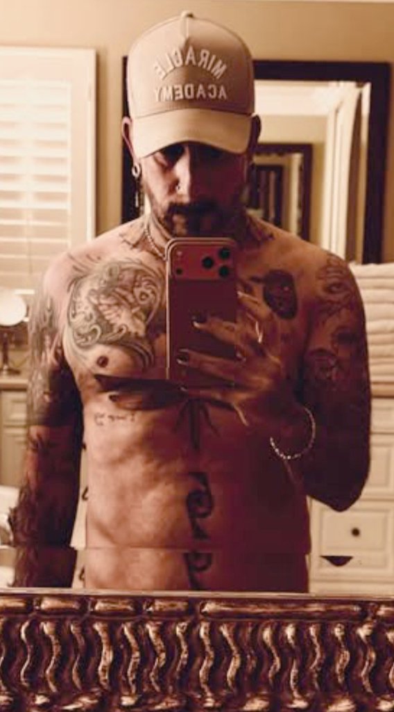 Guapisimo #Sexy  #Varonil ♥️♥️
creditos: a quien corresponda.