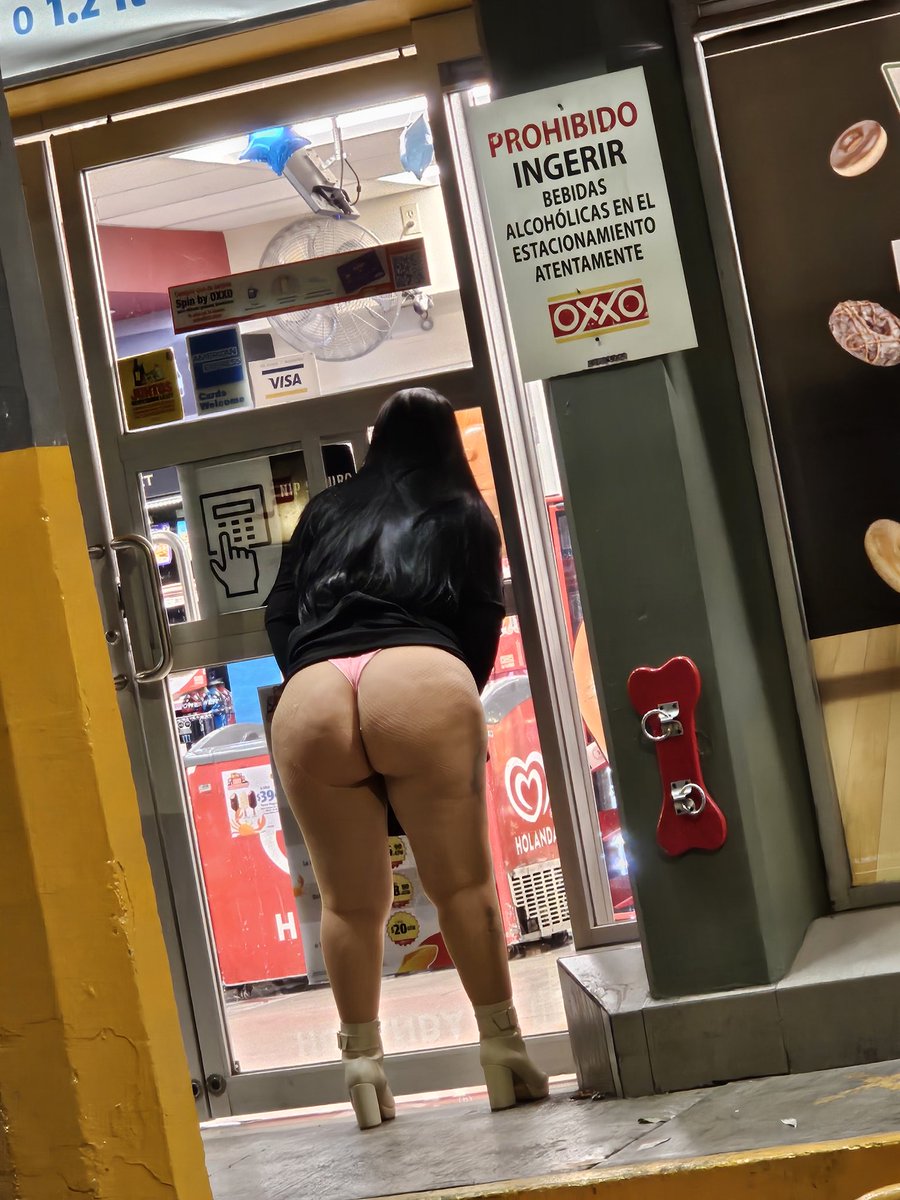 🍑😈 tweet media