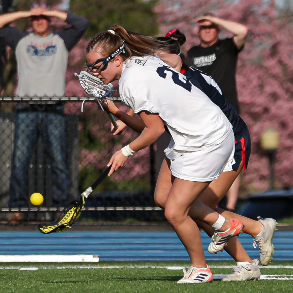 taboyd66's tweet photo. LVC went head to head with a tough DeSales Lacrosse squad and came up on the short end of a 10-5 Bulldog victory Wednesday evening in Annville. @LVCathletics @LVC @LVCWLAX @gomacsports @DSUBulldogs @LebCoSports1 https://t.co/oOvEhwCHZJ