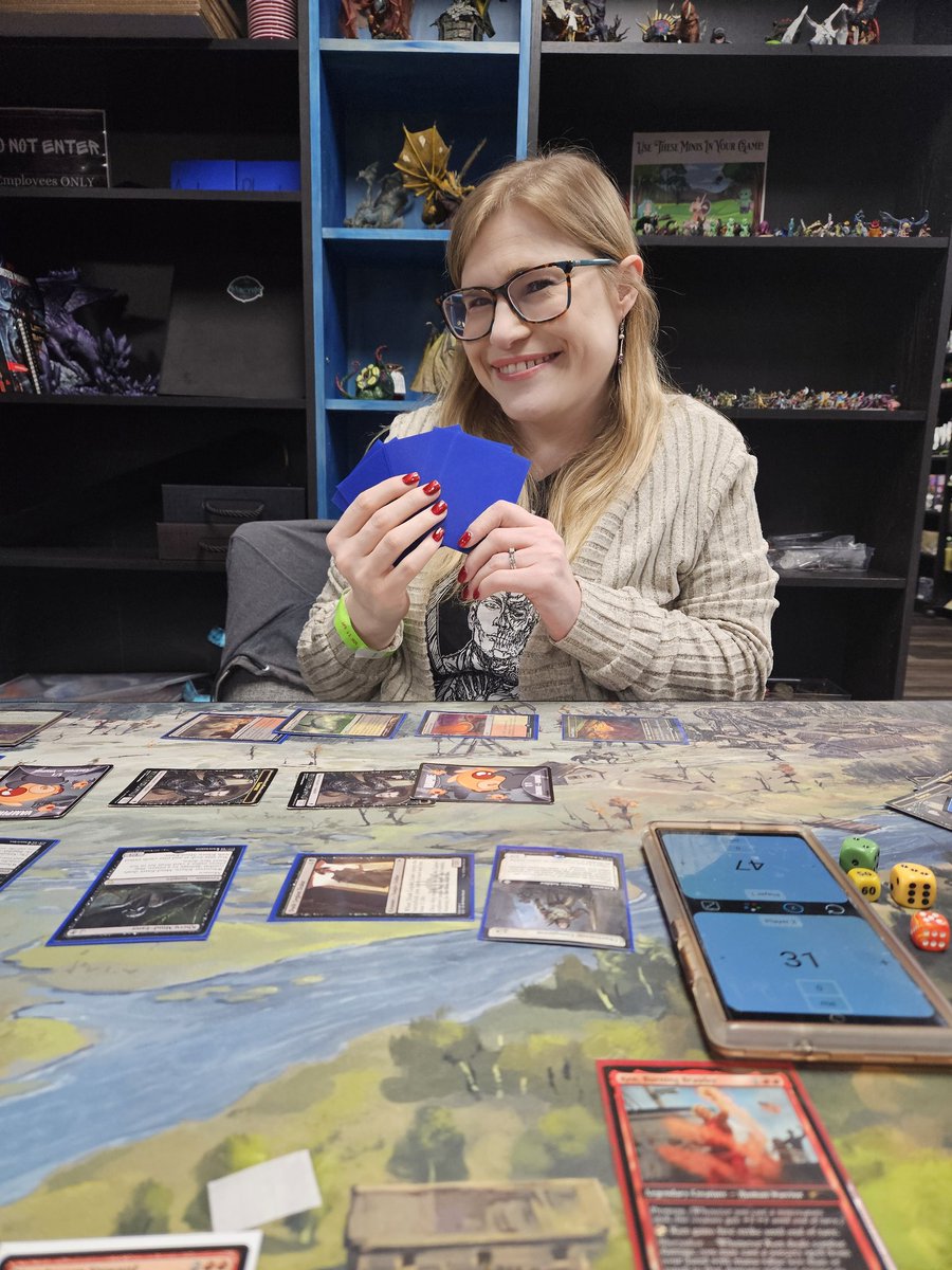 Christykitten. tweet media