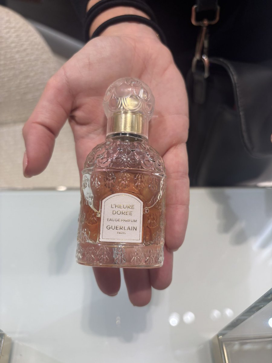 Hijaz parfum fan account tweet media