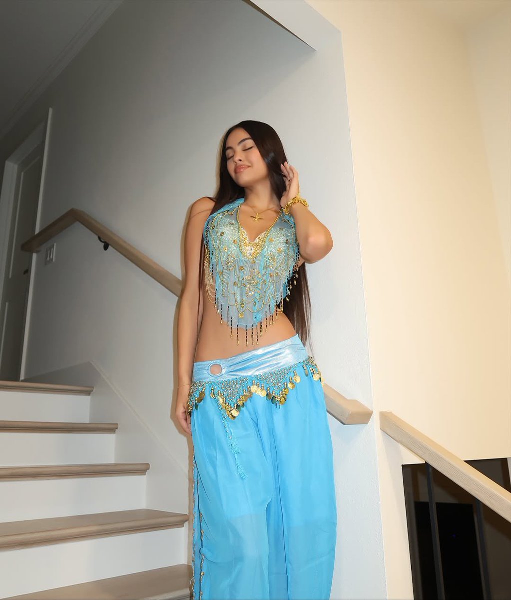 𓏲 ݁ 🦌𝚂𝙾𝙵𝙸𝙰 𝙼𝙴𝙽𝙳𝙴𝚂 tweet media