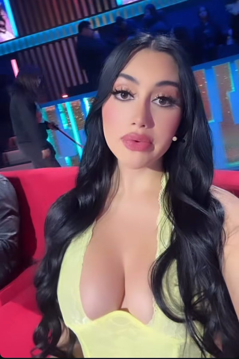 Jailyne Ojeda 🍒 tweet media