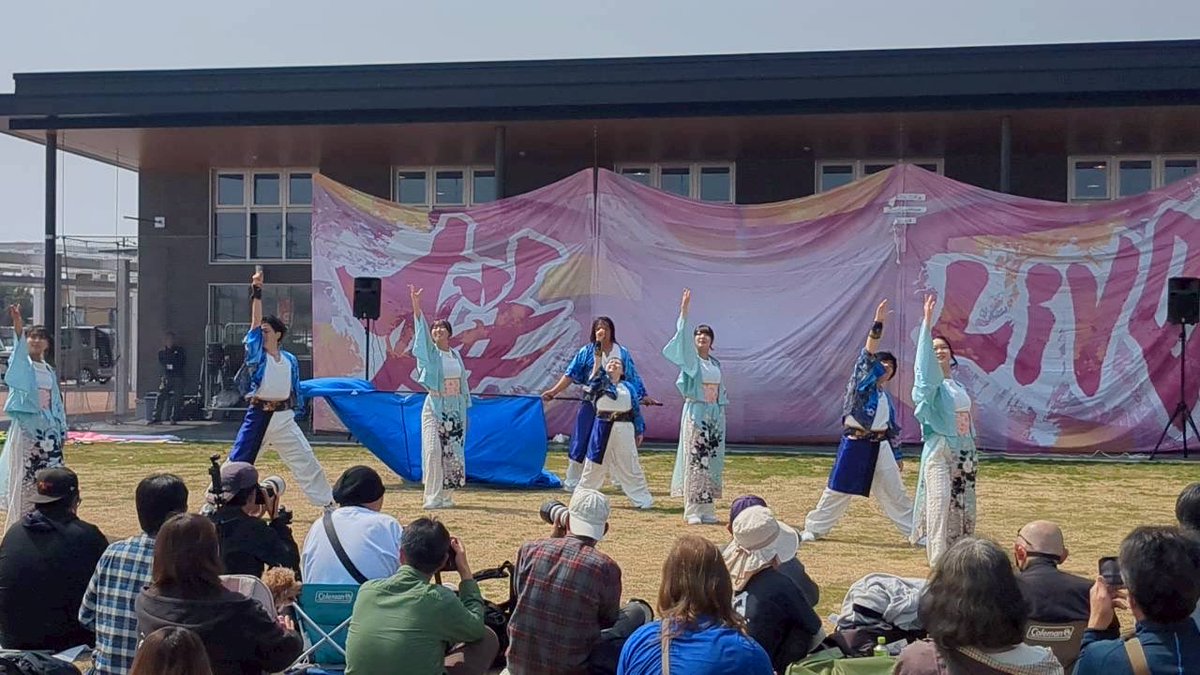 nissinyaito2024's tweet photo. ✨️2026年3月の振り返り✨️
今月は練習が4回ありました！

さくら祭にて、チーム曲を初披露しました！
無事、演舞することができました！
沢山の改善点があるので、これからも頑張っていきます！ https://t.co/GS5ZGM7ltC