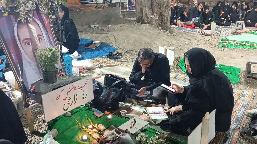 "VickyNews" tweet media