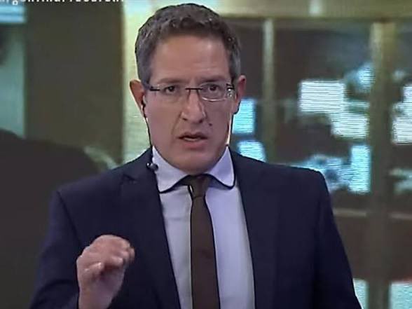 Real Time tweet media