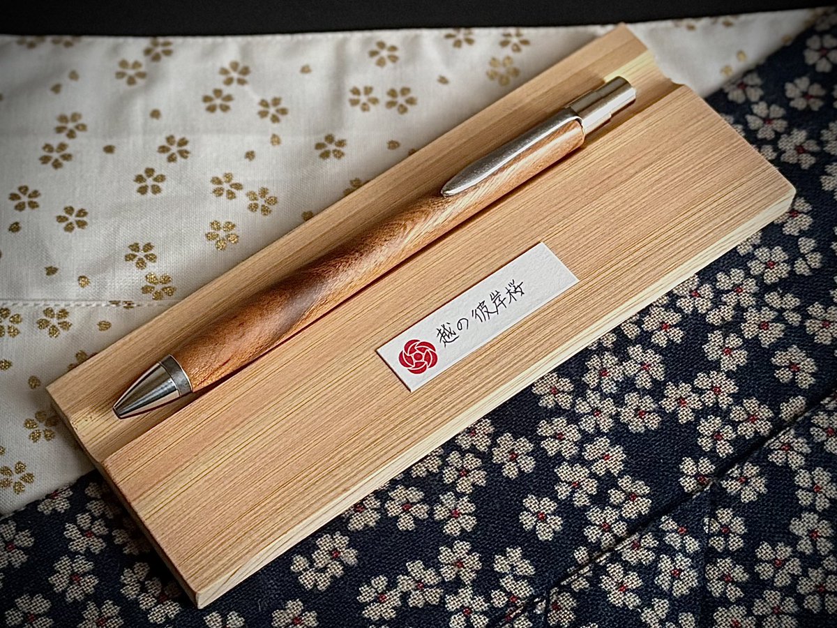 カナカ tweet media