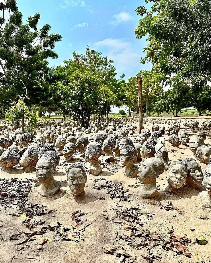 PHEMMYTE tweet media