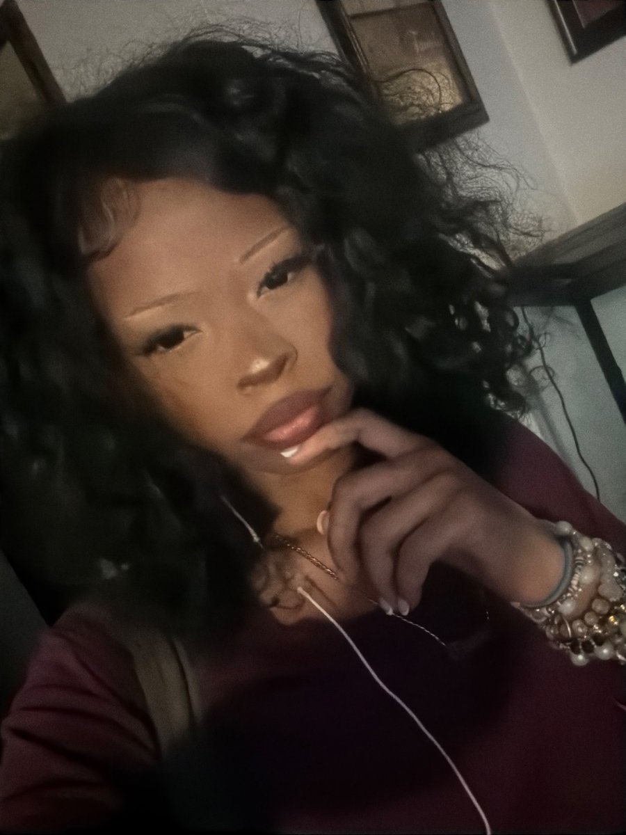 liia • .☘︎ ݁˖ 12/15lbs • edtwt tweet media