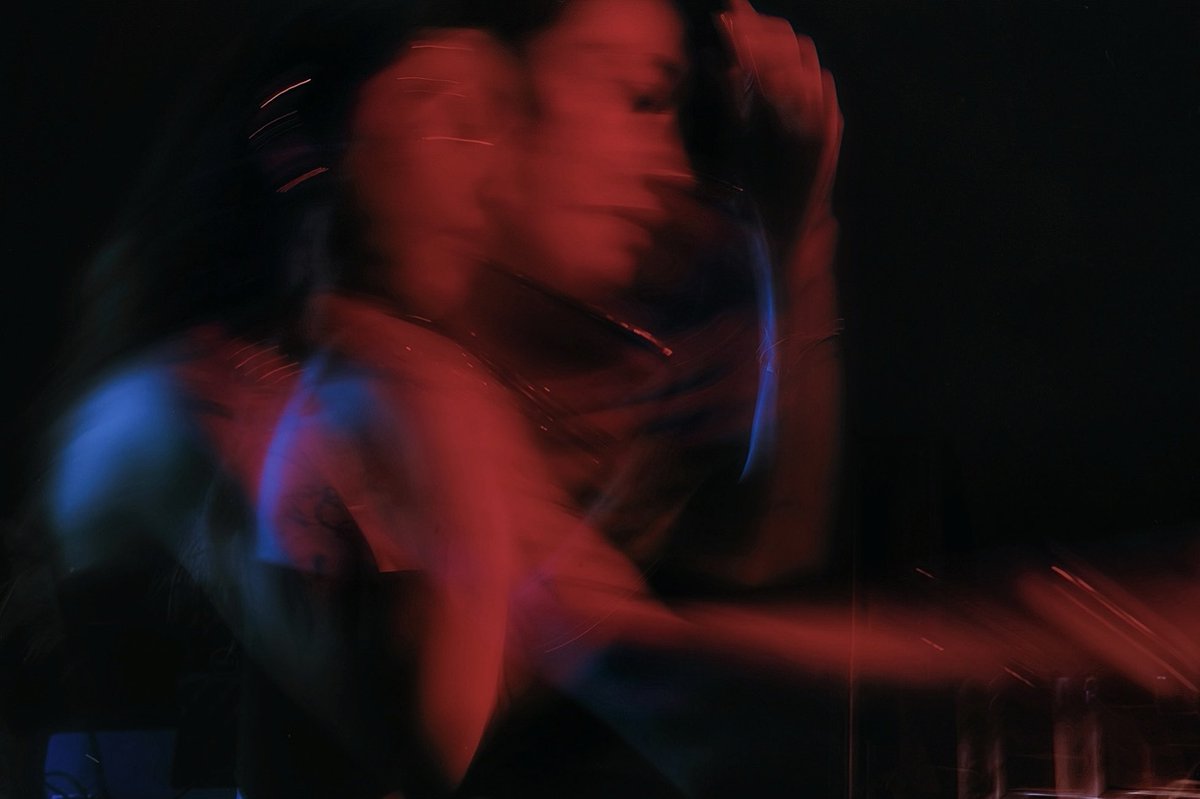 blond and gone tweet media