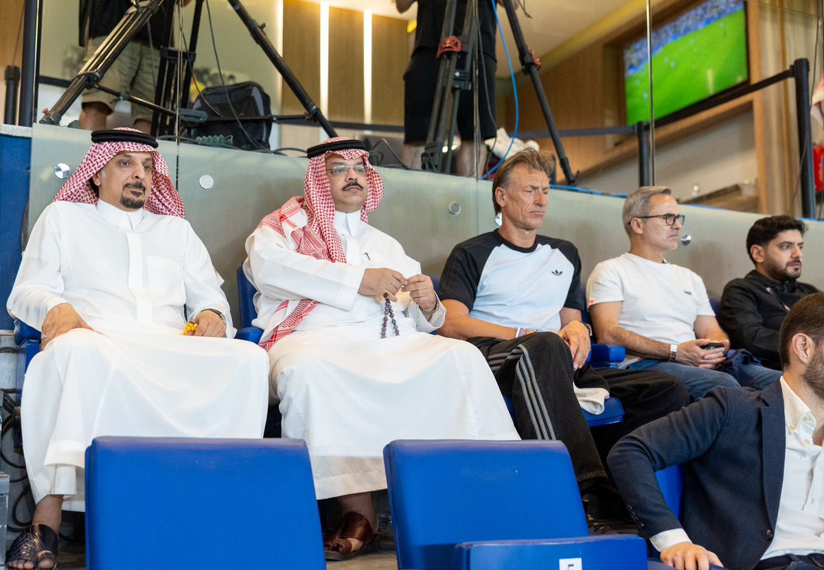 طريخم بن محمد tweet media