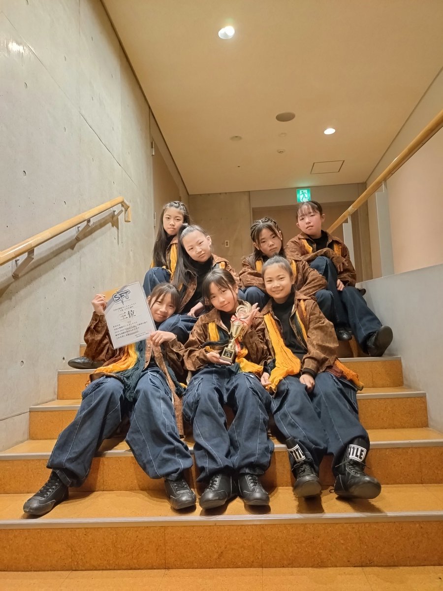 DanceFH       P→SEN tweet media