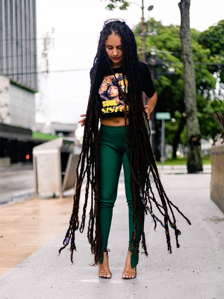 luna marley 🚥 tweet media