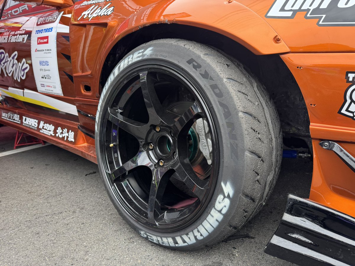 タイヤショップS.C.I 五十嵐Go tweet media