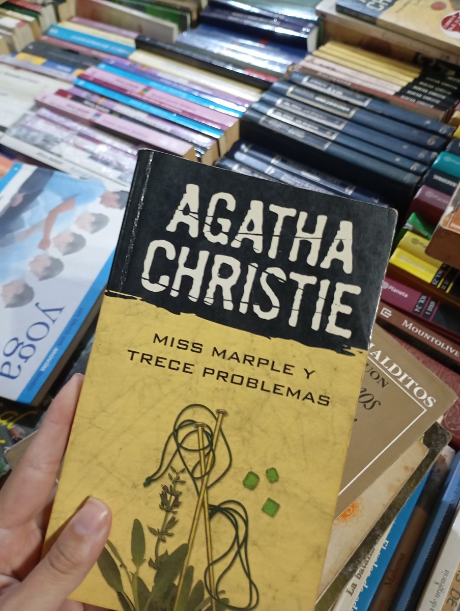 Val ᡣ𐭩 tweet media