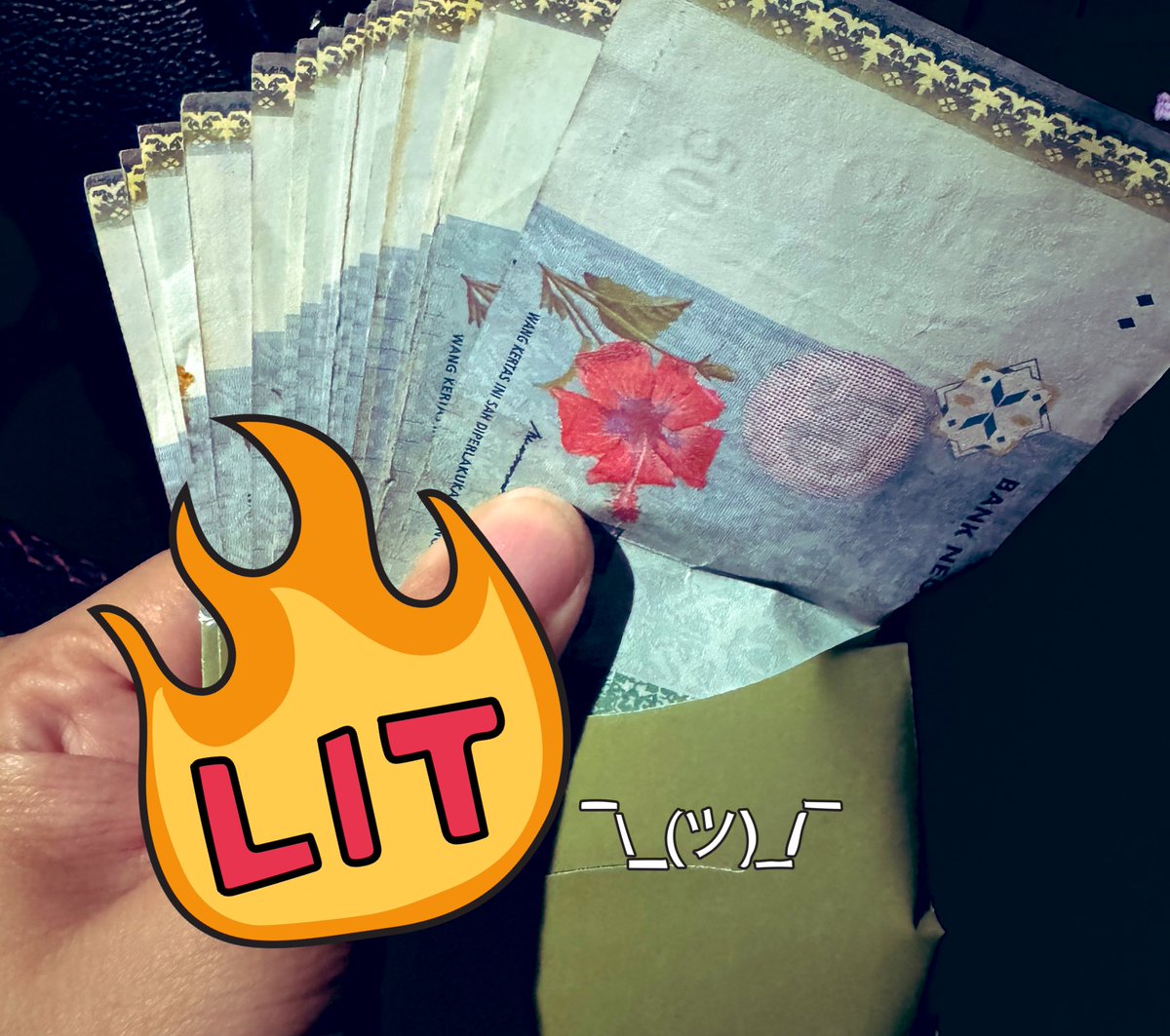 Brat babygirl tweet media