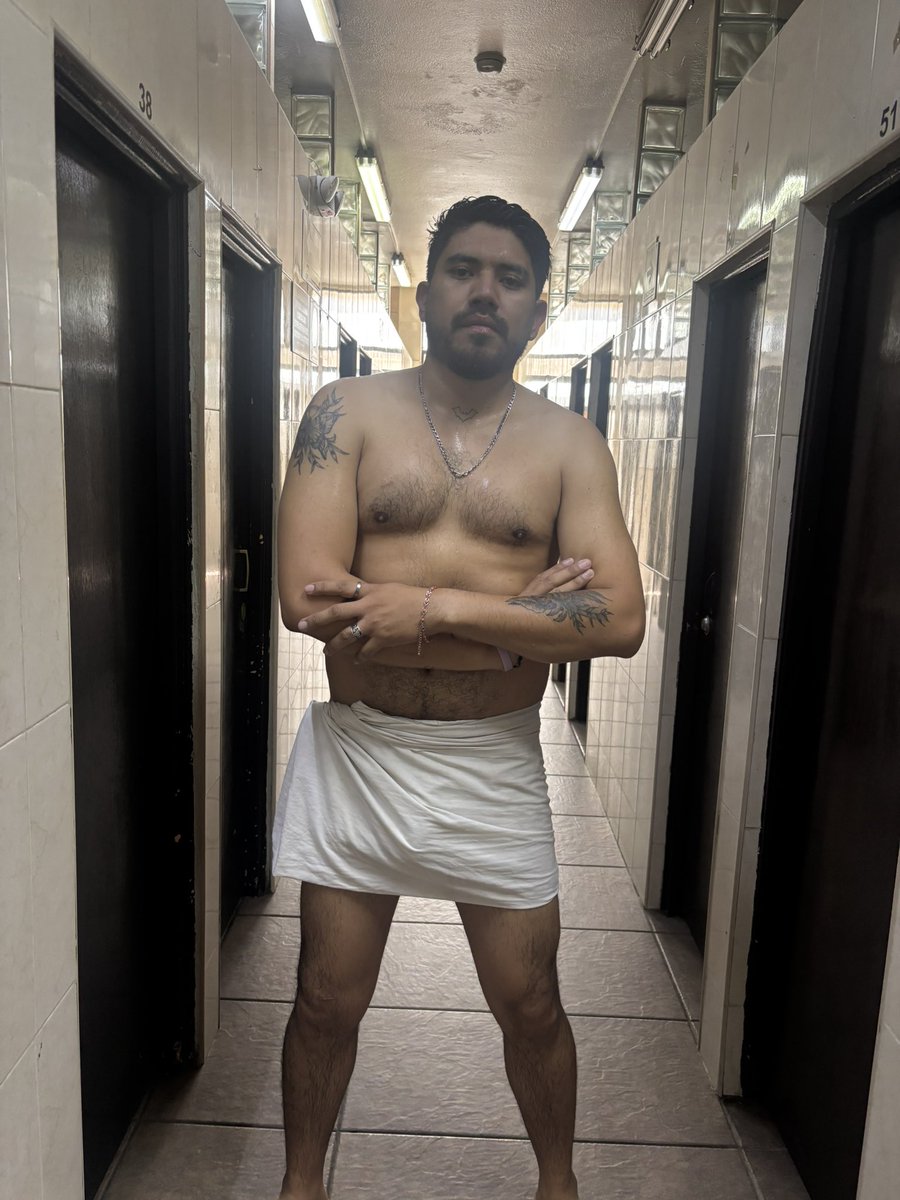 el dj de méxico 🔥HENRY tweet media